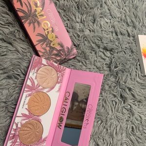 Beauty Creations Cali Glow highlight pallet